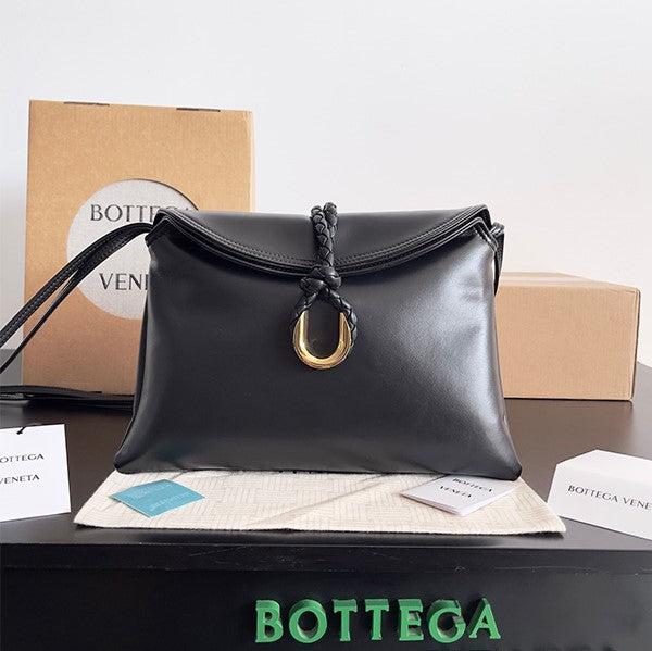 BV Liberta Crossbody Bag Buckle 30cm Black Cowhide