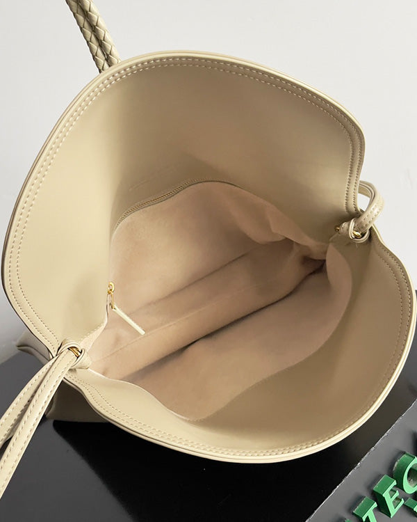 BV Liberta Crossbody Bag Buckle 30cm Beige Cowhide