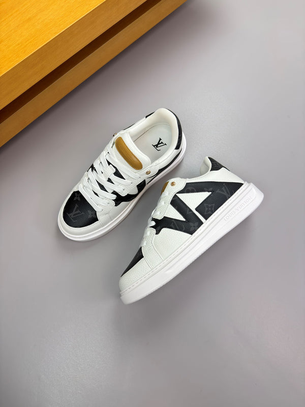 LV high-quality casual white black sneakers 194601