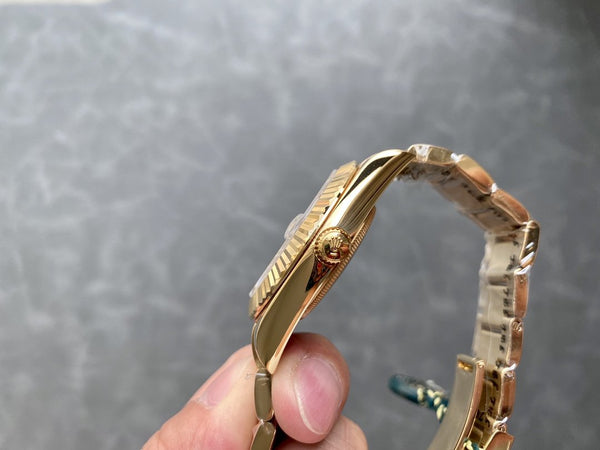 SKY-DWELLER 42 YELLOW GOLD BLUE DIAL