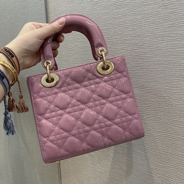 MEDIUM ULTRAMATTE BAG 20 PINK PATENT CALFSKIN
