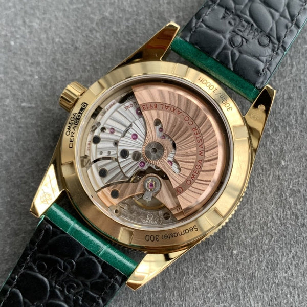 SEAMASTER 300 GREEN DIAL LIMITED EDITION