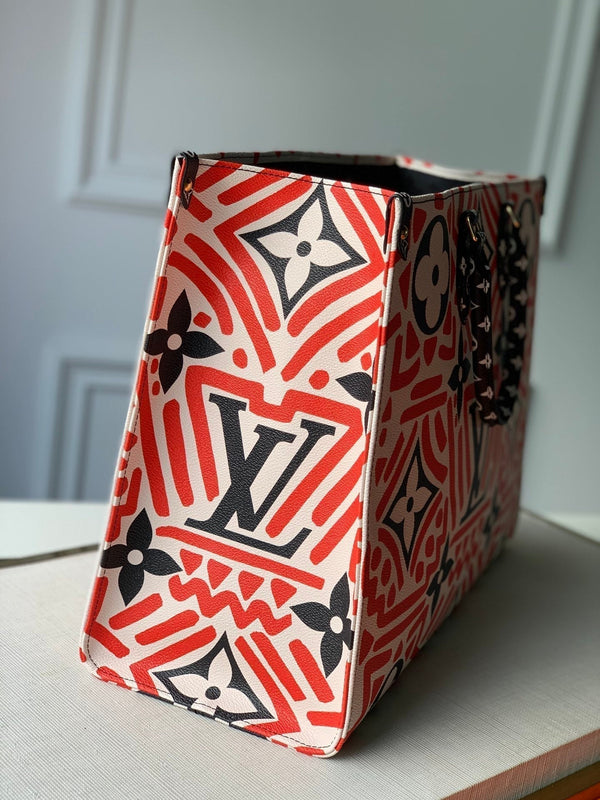 LV CRAFTY ONTHEGO GM CREAM AND RED MONOGRAM GIANT CANVAS