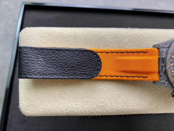 DAYTONA CARBON CASE ORANGE EDITION