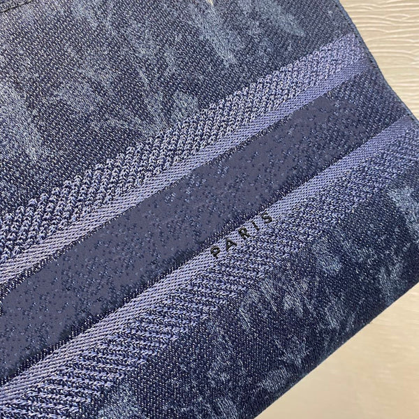 MEDIUM LADY D-LITE 24 BLUE MULTI COLOR EMBROIDERY