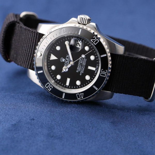 SUBMARINER DATE 40 CERAMIC BEZEL TEXTILE