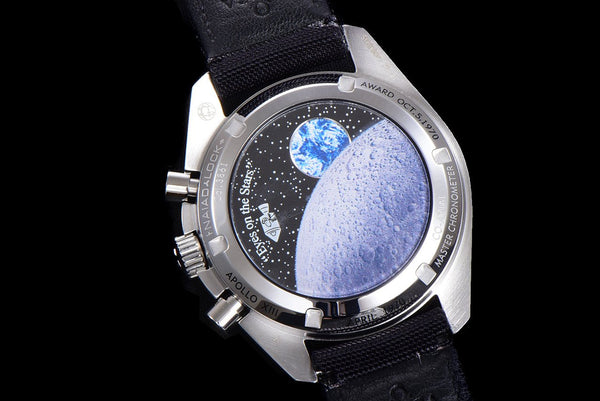 SPEEDMASTER MOONWATCH SNOOPY BLACK BEZEL TEXTILE