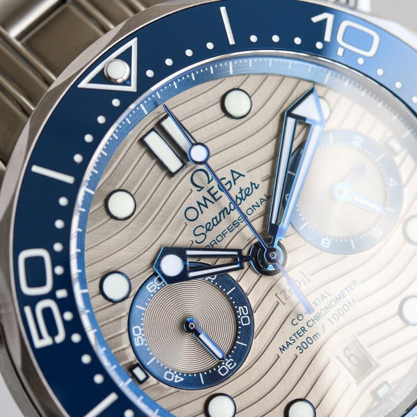 SEAMASTER DIVER 300M CHRONOGRAPH BLUE CERAMIC GREY DIAL