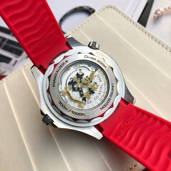 SEAMASTER DIVER 300M CO-AXIAL 42MM 007 RED RUBBER