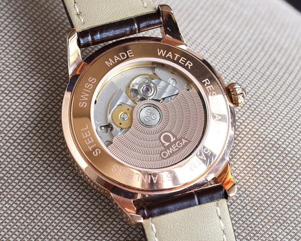 SEAMASTER GLOBEMASTER 40MM WHITE DIAL ANNUAL CALENDAR