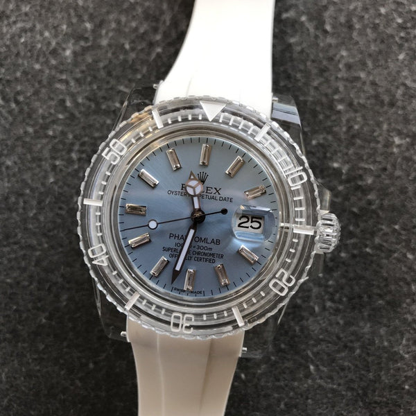 SUBMARINER DATE 40 CUSTOM SAPPHIRE CLOUD BLUE DIAL