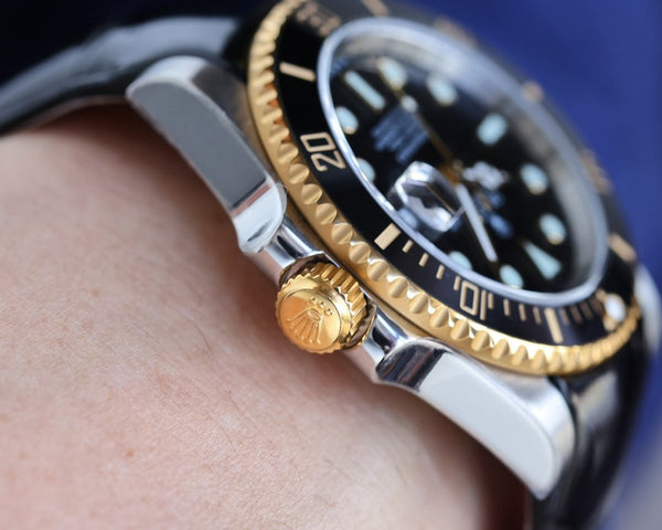 SUBMARINER DATE 40 CASSA IN ACCIAIO ORO CERAMICA NERA PELLE