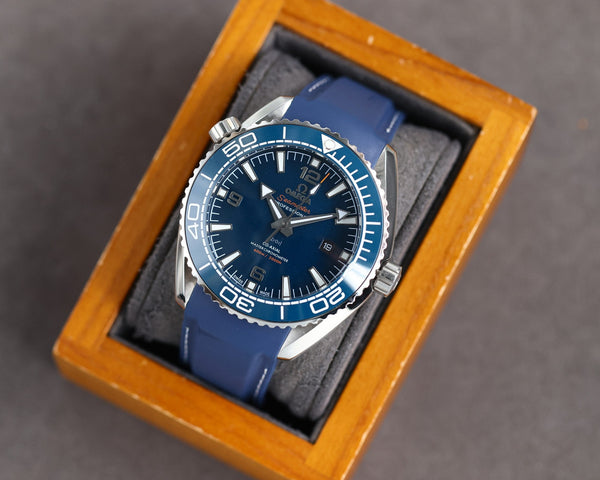 SEAMASTER PROFESSIONAL PLANET OCEAN 600M BLUE CERAMIC BLUE RUBBER