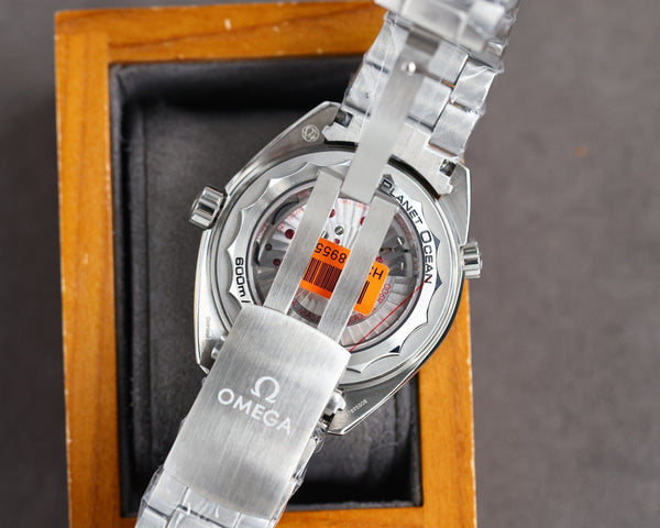 SEAMASTER PROFESSIONAL PLANET OCEAN 600M BRACCIALE IN CERAMICA BLU E ACCIAIO