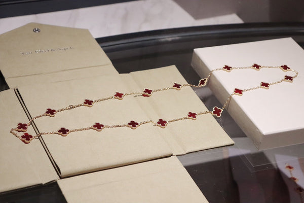 CLOVER 20 MOTIFS CARNELIAN GOLD