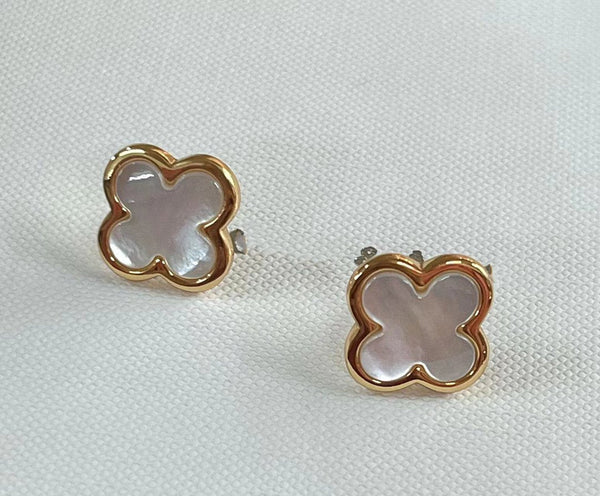 PURE CLOVER MOP PINK GOLD EARRINGS