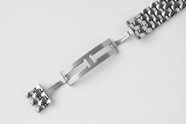 PANTHERE 27MM SILVER CASE DIAMOND BEZEL WHITE DIAL