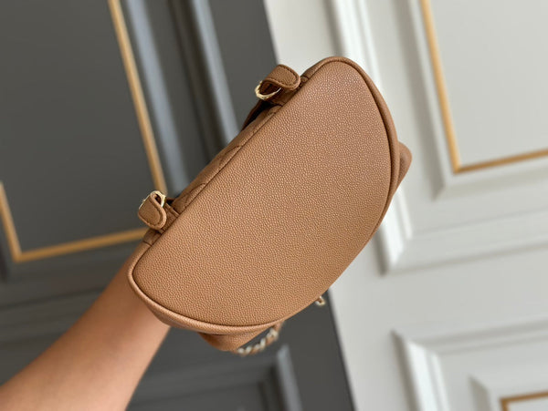 ZAINO PICCOLO 20.5 IN PELLE DI VITELLO MARTELLATA MARRONE