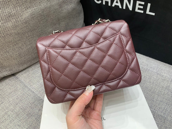 MINI SQUARE FLAP BAG 17CM CHOCOLATE CAVIAR SILVER HARDWARE