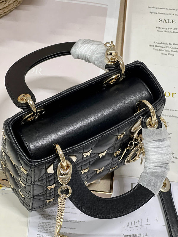 MINI LADY 17 BUTTERFLY STUD PELLE DI AGNELLO NERA