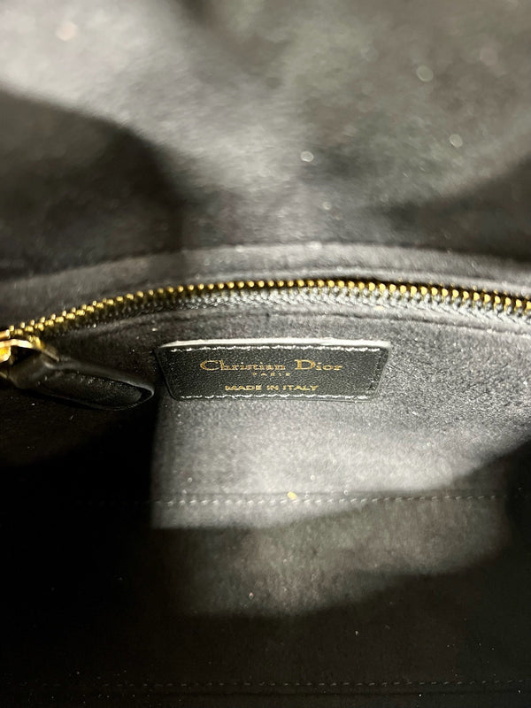 MINI LADY 17 BUTTERFLY STUD PELLE DI AGNELLO NERA