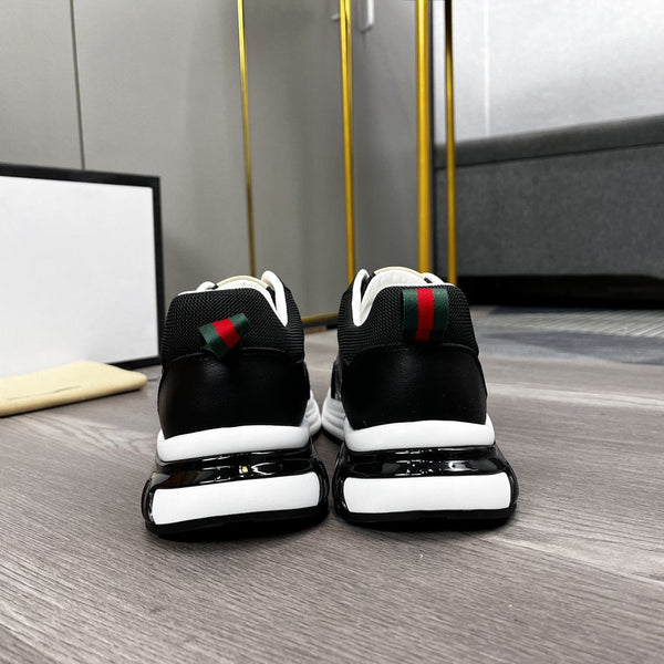 PELLE DI MUCCA NERA GG CON TEXTURE APE ORO