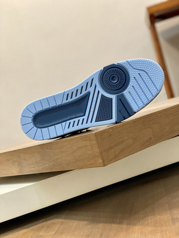 LV TRAINER  DENIM SNEAKER