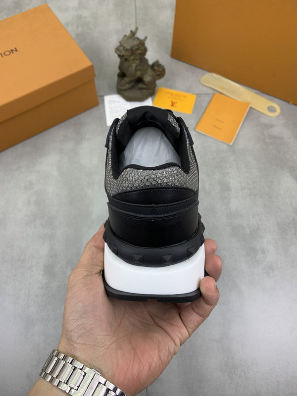 SNEAKER MONOGRAM LV NERA