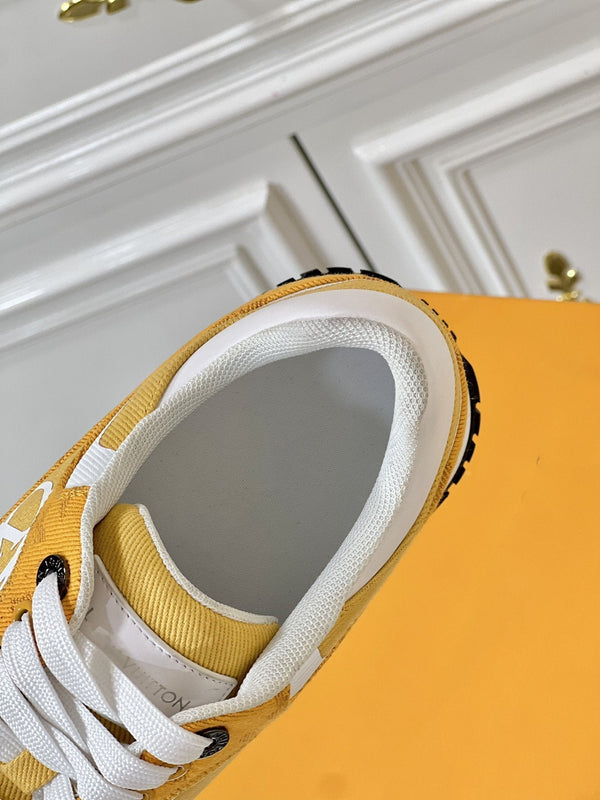 LV RUN AWAY SNEAKER IN YELLOW DENIM FABRIC