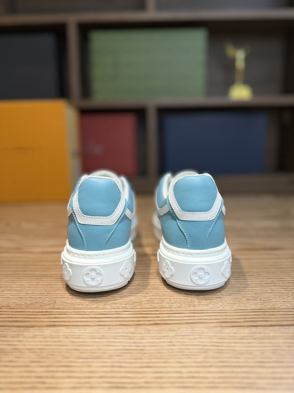 LV TIME OUT SNEAKER BLUE
