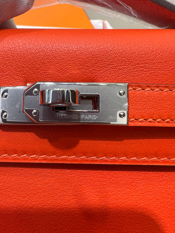 HM KELLY POCHETTE 22CM RED SWIFT SILVER HARDWARE
