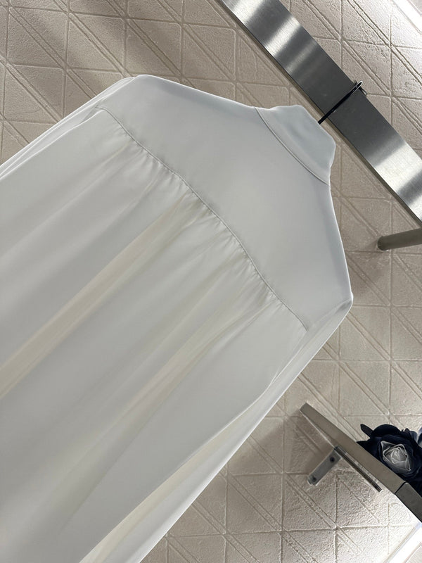 LV25 Pleated Tie-Neck Straight-Shoulder Shirt in White Polyester 294486