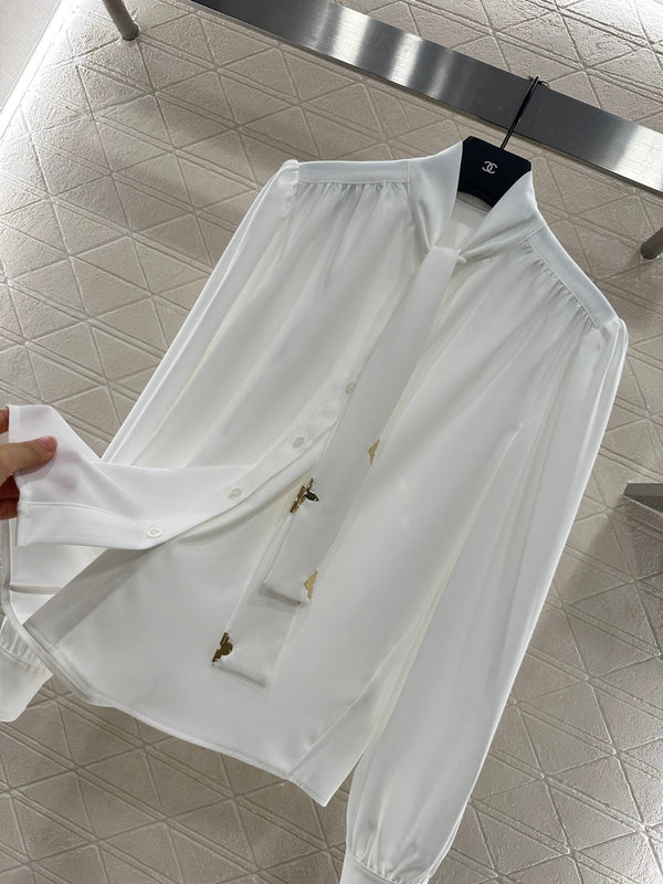 LV25 Pleated Tie-Neck Straight-Shoulder Shirt in White Polyester 294486