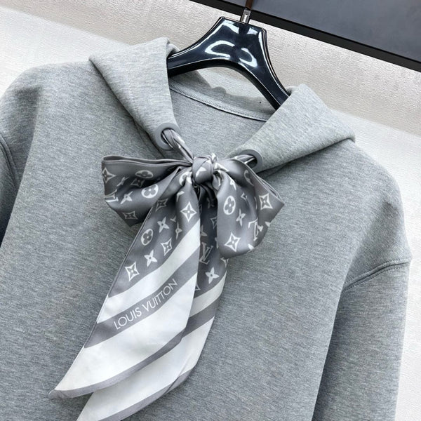 LV25 Silk Scarf Hooded Jacket Gray Cotton 290217