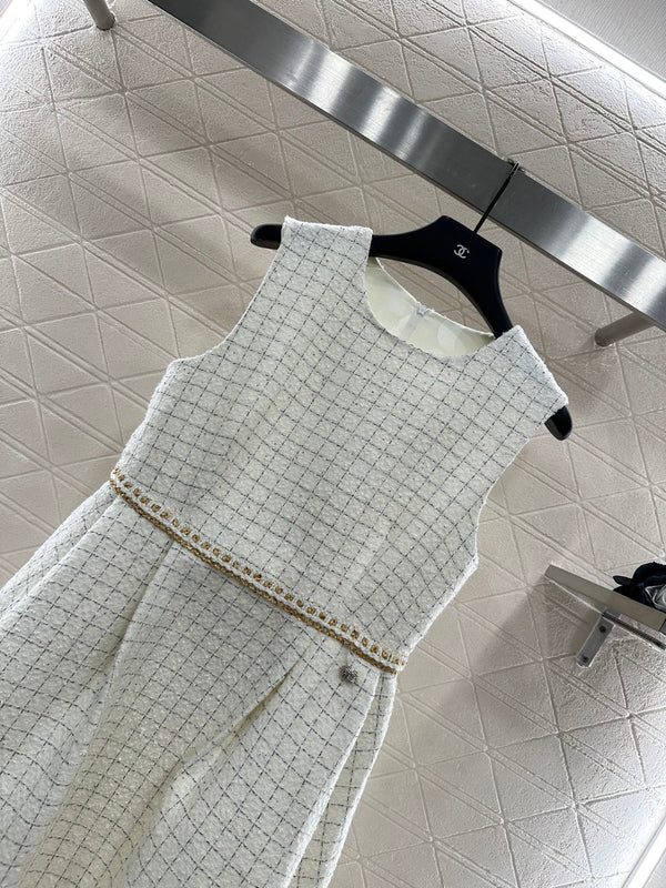 CHANEL BRAIDED HEM VEST SKIRT STYLE 287