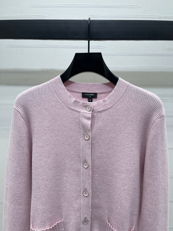 CHANEL WOOL LONG SLEEVE CARDIGAN STYLE 282