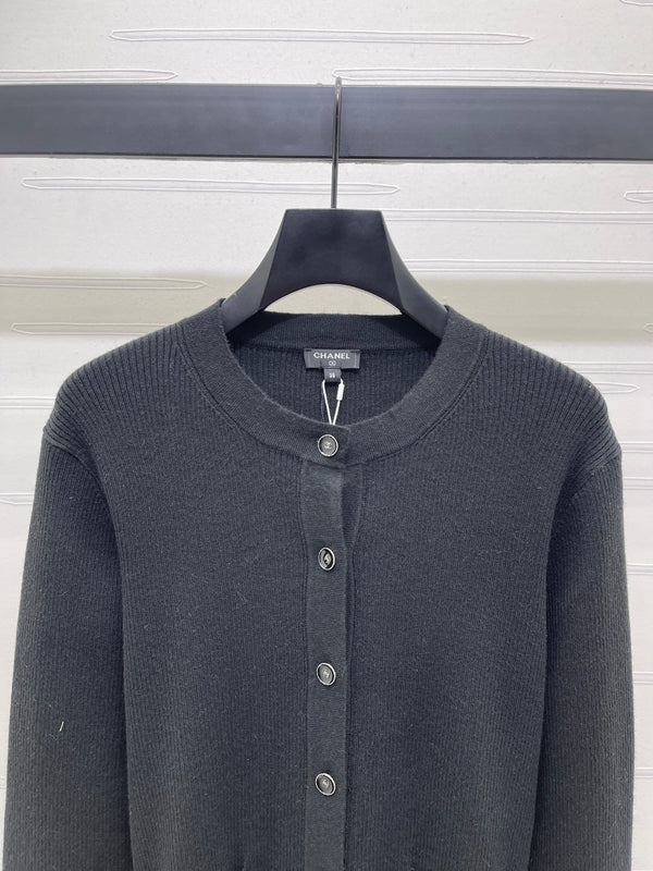 CHANEL WOOL LONG SLEEVE CARDIGAN STYLE 281