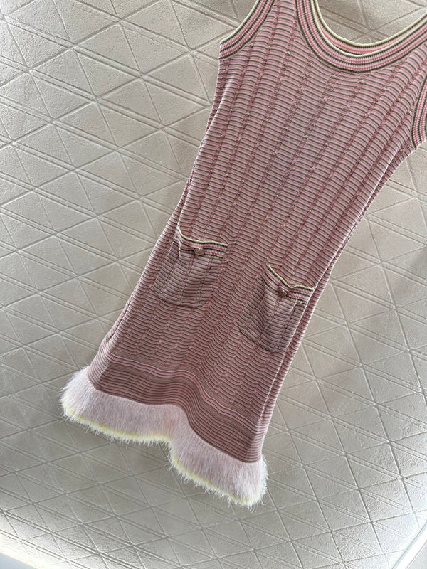 CHANEL KNIT CASHMERE VEST DRESS STYLE 279