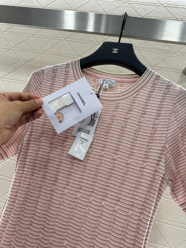 CHANEL KNIT CASHMERE SHORT SLEEVE DRESS STYLE 277