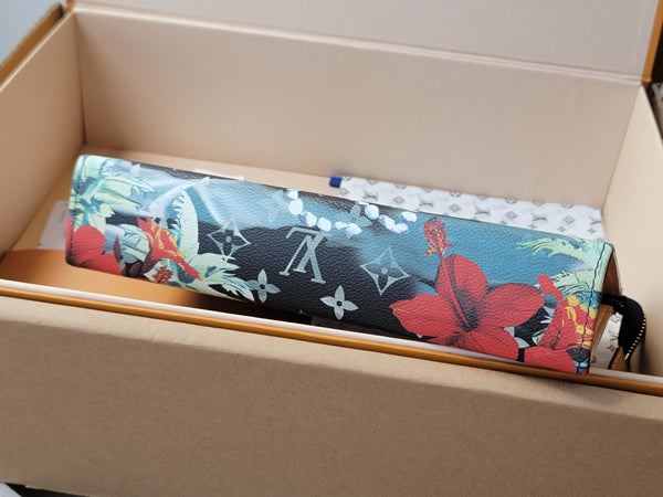 LV Pochette Voyage Clutch Handbag Monogram Canvas 261865