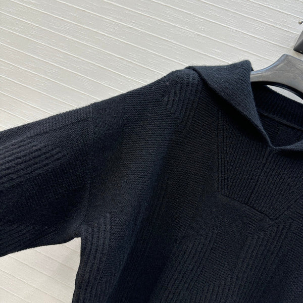 HM Letter Sweater in Black Cashmere