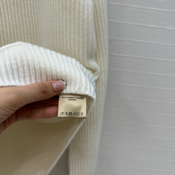 HM 25S Zipped Jacket H Leather Pockets in White Cashmere