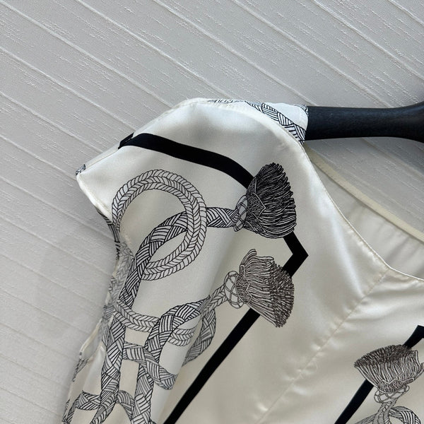 HM 25S Palefroi Remix Sleeveless Dress Graphic Print in White Silk