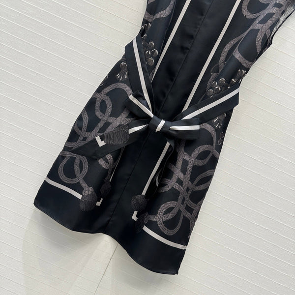 HM 25S Palefroi Remix Sleeveless Dress Graphic Print in Black Silk