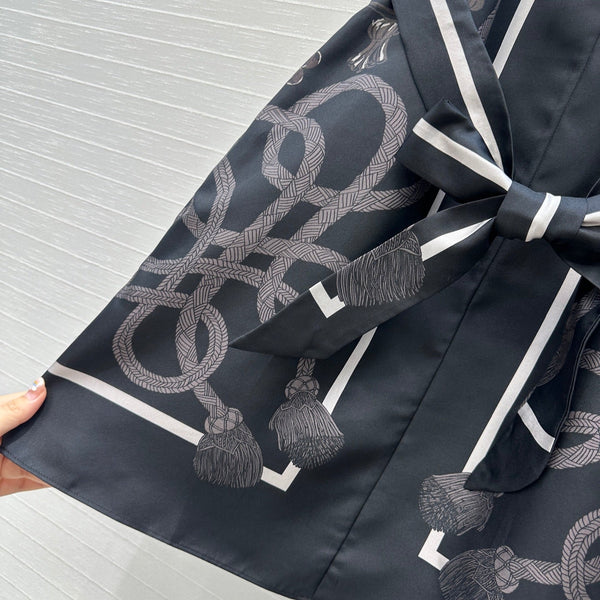 HM 25S Palefroi Remix Sleeveless Dress Graphic Print in Black Silk