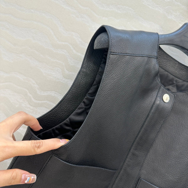 HM 25S Vest in Black Lambskin 297455