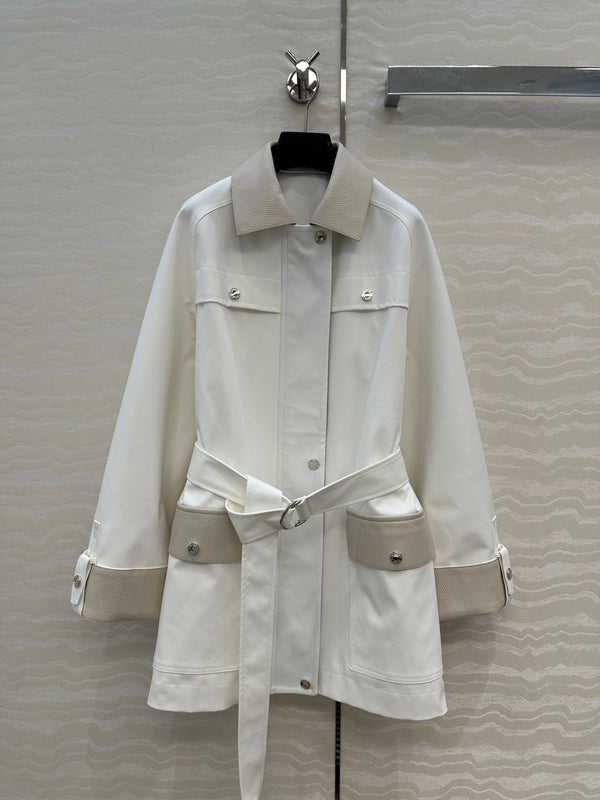 HM 25S Majia H-Belt Coat in White Goatskin
