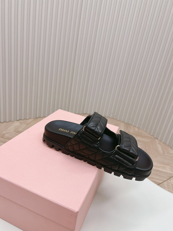 Miumiu Sandal Black Sheepskin 133357