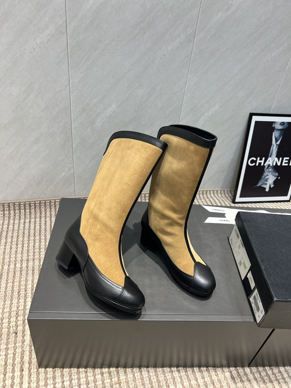 CC 25S Round Toe Mid-Heel Zippered High Boots in Brown Black Cowhide 442488