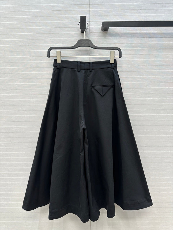 BV Skirt in Black Cotton